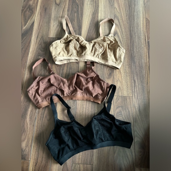 Understance Cate Wireless Soft Cup Bra - Picture 3 of 7